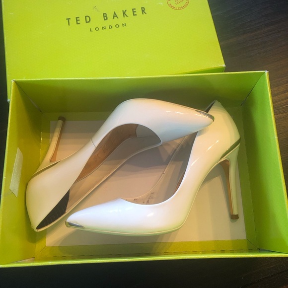 Ted Baker patent leather heels. Size 37.5 - Picture 4 of 12